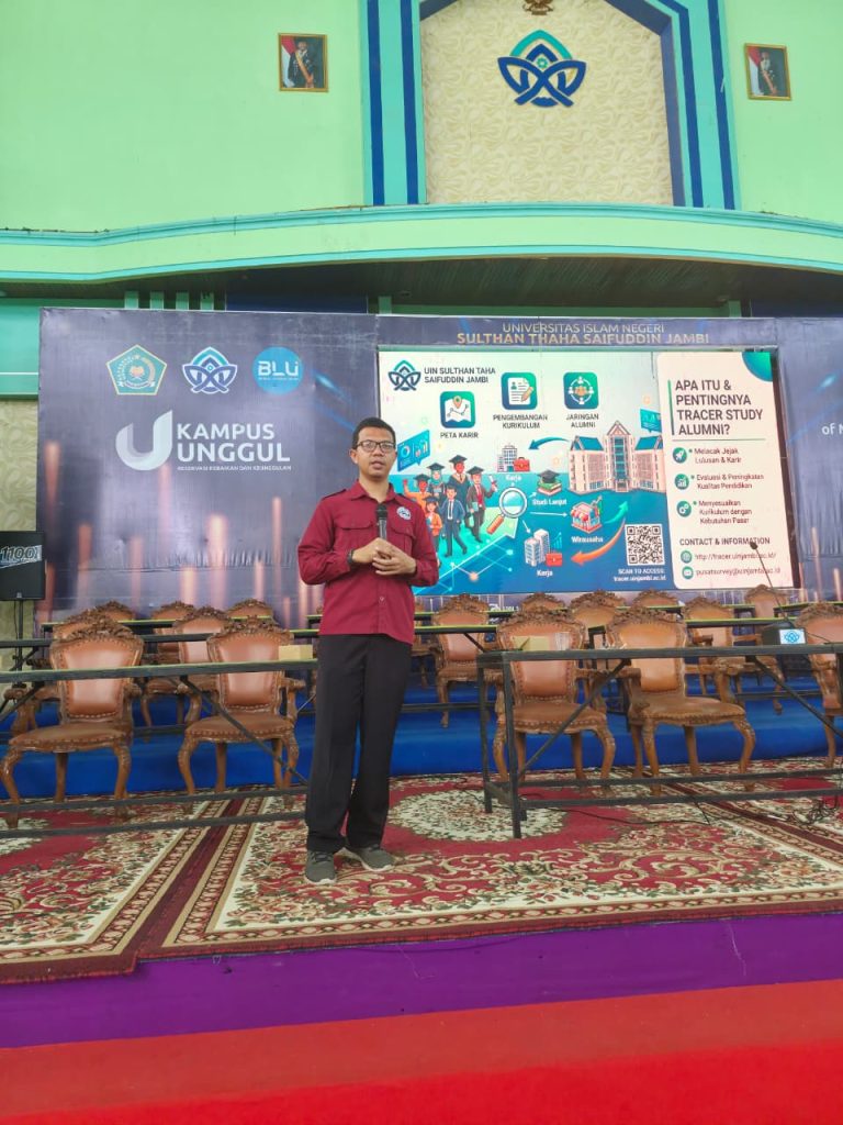 Sosialisasi Tracer Study Alumni pada Gladi Wisuda UIN STS Jambi, Dorong Lulusan Berkontribusi bagi Peningkatan Mutu Universitas