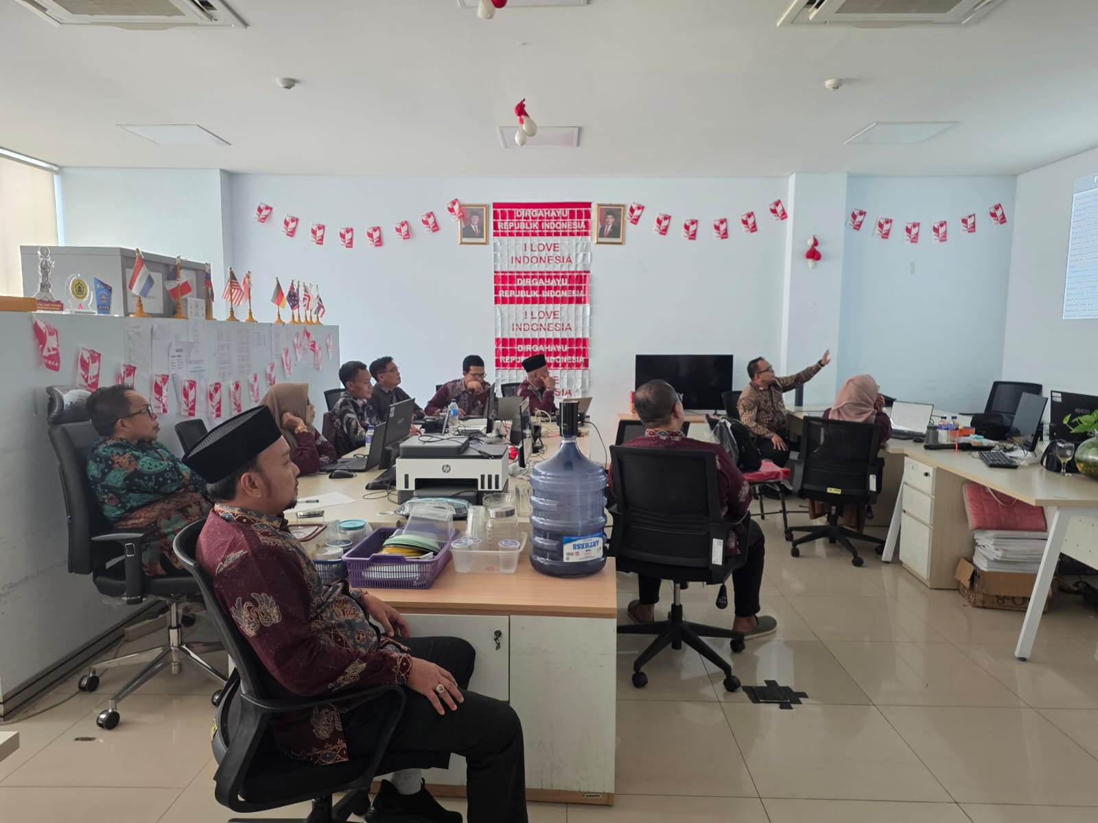 LPM UIN Jambi Gelar Review Diferensiasi Misi, Dokumen Mutu dan Renstra